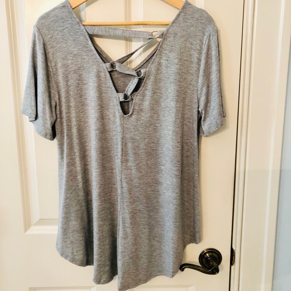 🌸NEW, Very J Fun Back Detail Top - Picture 3 of 4